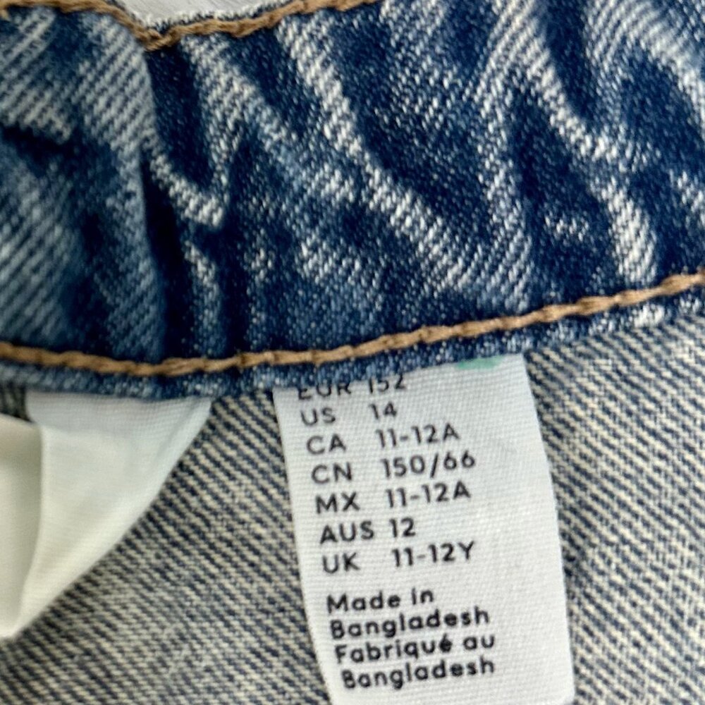 H&M Girls Baggy Fit Jeans – Distressed Light Wash - Picture 12 of 13